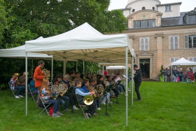 Enlarge image 12 of 18, modal window