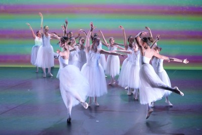 Enlarge image 2 of 18, modal window