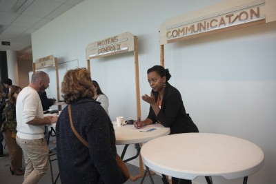 Agrandir l'image 2 sur 3, fenêtre modale