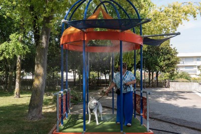 Mobilier urbain rafraichissant de Water Connect - Agrandir l'image 1 sur 3, fenêtre modale