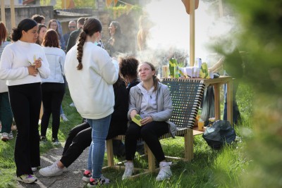 Agrandir l'image 10 sur 16, fenêtre modale