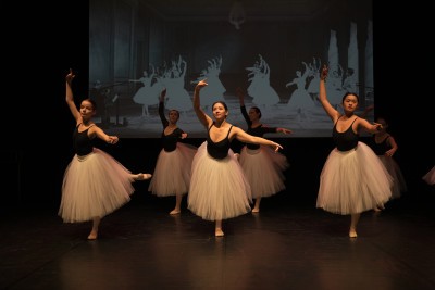 Agrandir l'image 13 sur 19, fenêtre modale